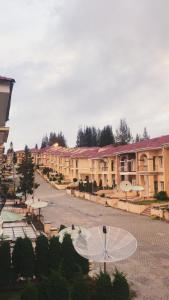 不拉士打宜Villa Brastagi Resort Jalan Mimpin Tua Blok C No. 41的相册照片