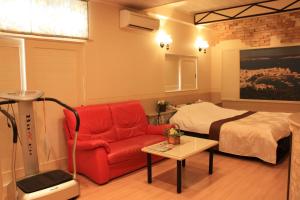 Restay Moon Kochi (Adult Only)的休息区