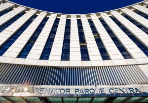 瓦伦西亚Senator Parque Central的中央斯塔尼尔(Stanier)假释中心大楼