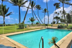 HauulaStunning Ocean Views Condos in Oahu at Punaluu的相册照片