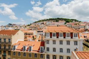 里斯本Lisbon Art Stay Apartments Baixa的享有城市景观和建筑