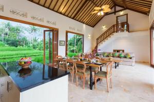 Champaca Luxury Villas Ubud餐厅或其他用餐的地方