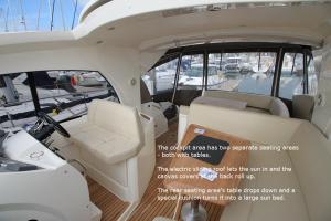 利明顿Zen Dog Luxury Motor Yacht的船舱美景
