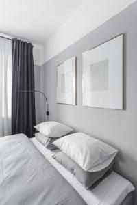 Minimalist. Apartment & Studio客房内的一张或多张床位