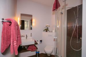 Boutique Hotel - Restaurant Orchidee的一间浴室