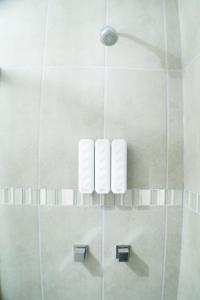 Luxurious Condo & unparalleled Comfort inTijuana的一间浴室