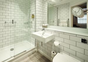 奥本湾酒店 的一间浴室