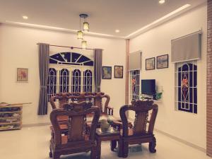 Biệt Thự Villa Hai Nam -Vung Tau-G8 Bau Sen 08的电视和/或娱乐中心