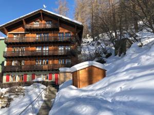 采尔马特Apartment with beautiful views in Zermatt的相册照片