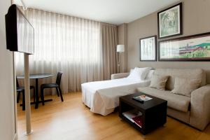 巴塞罗那巴塞罗那雅典娜公寓式酒店的相册照片