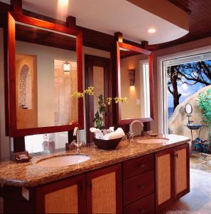 牙买加旅馆的一间浴室