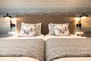 里奥滨海酒店客房内的一张或多张床位