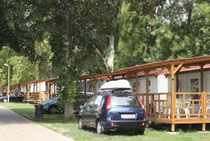 Balatontourist Füred Camping & Bungalows平面图