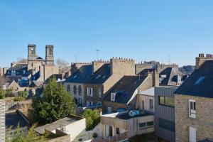 圣布里厄Les Appartements Saint-Michel - centre-ville 2 chambres 90m2 avec garage的相册照片