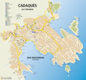卡达克斯Beautiful apartment stylish village house @ Center Cadaqués的a map of the cádiz evacuation route