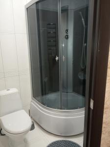 проспект Перемоги, 103 Апартаменты的一间浴室