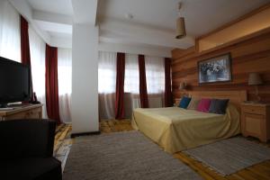 美卡维尼克度假村客房内的一张或多张床位