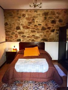 Albergue-Hostel Casa da Gandara客房内的一张或多张床位