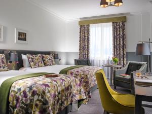 卡里加林科特酒店及休闲中心客房内的一张或多张床位