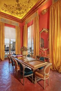 博洛尼亚Palazzo di Alcina - Residenza d'Epoca - Luxury-的相册照片