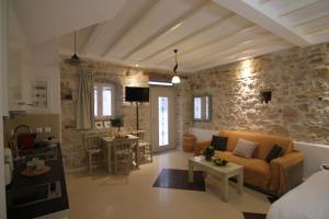 NJ Corfu Liston Apartments的休息区