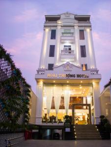 波来古市Hoài Thương Hotel的相册照片