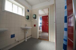 邦吉瑞典旅游国际青年旅舍的一间浴室