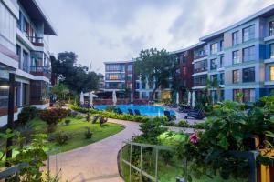 Accra Fine Suites - The Pearl In City内部或周边的泳池