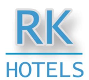大加那利岛拉斯帕尔马斯RK City Center的标有rx酒店字样的标志