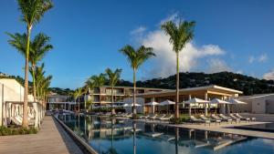 Silversands Resort Grenada at Grand Anse内部或周边的泳池