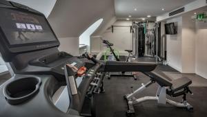 普拉茨尔酒店 - 高级的健身中心和/或健身设施