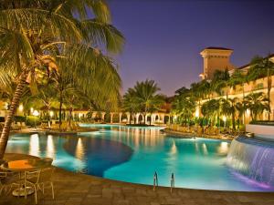 坎皮纳斯皇家棕榈广场度假酒店的相册照片