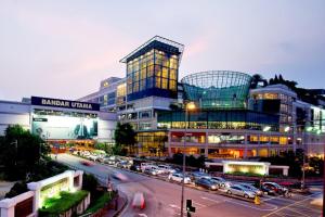 吉隆坡SKY POOL Luxury Suite 2-4Pax at KL City的相册照片