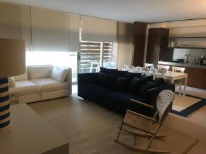 Salgados Beach Apartment 6A的休息区