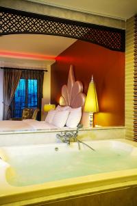 曼谷奇莱克斯度假酒店 - SHA Extra Plus的相册照片