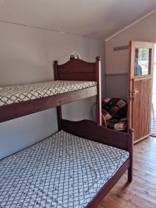 Steinklepp Camping客房内的一张或多张双层床
