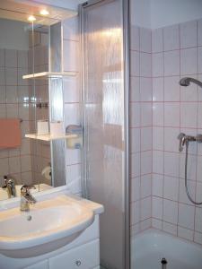 巴尔姆斯特尔霍夫酒店的一间浴室