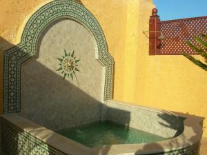 Riad Aldiana内部或周边的泳池
