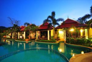 Aonang Orchid Resort - SHA Extra Plus内部或周边的泳池
