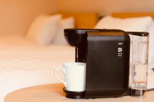 Tmark City Hotel Tokyo Omori的咖啡和沏茶工具