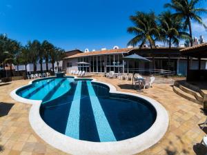 Villa de Holanda Parque Hotel内部或周边的泳池