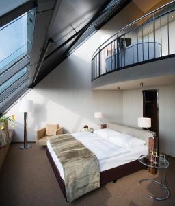 汉堡慕温匹克酒店客房内的一张或多张床位