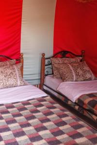 Camp Sahara Holidays客房内的一张或多张床位
