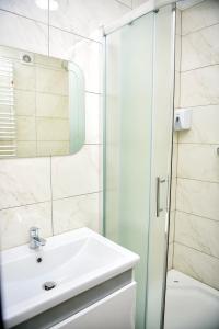 Apart Reserve Sloboda Loft的一间浴室
