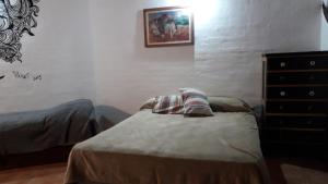 La Horqueta dpto 1客房内的一张或多张床位