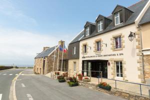 普卢贡韦兰Hostellerie de la Pointe Saint-Mathieu - SPA & Restaurant的相册照片