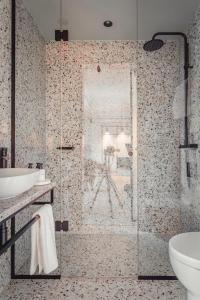 Blique by Nobis, Stockholm, a Member of Design Hotels™的一间浴室