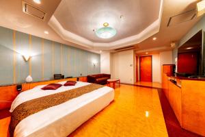 Hotel Luna Otsu (Adult Only)客房内的一张或多张床位