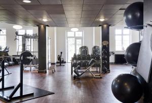 瓦贝格斯库斯特酒店的健身中心和/或健身设施