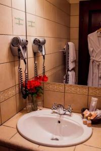 诺比利喀尔巴阡住宅旅馆的一间浴室